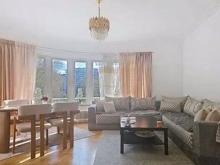 appartement 1 chambre avec balcon