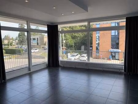 superbe appartement de standing 3 ch - centre d'embourg