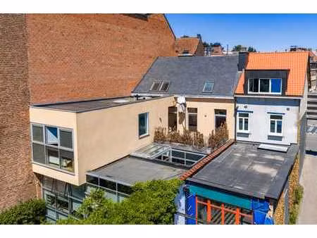 auderghem – superbe triplex 289 m² – 4ch