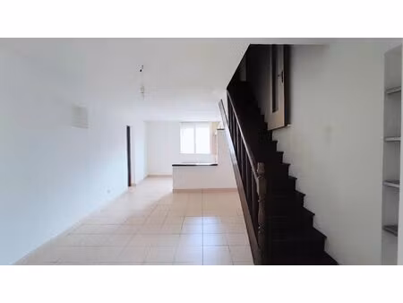 maison 3 chambres de 115 m² à les trois-moutiers