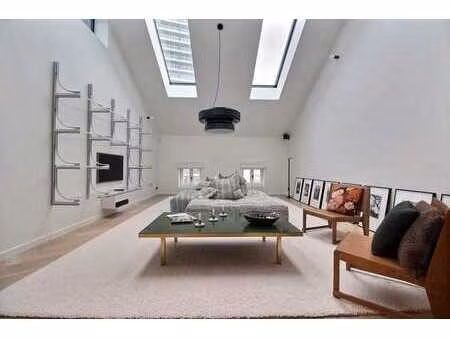 châtelain-louise - penthouse d'exception