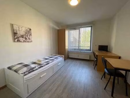 studio meublé - centre ville