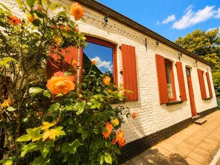 authentique maison 5 pièces avec jardin de rêve