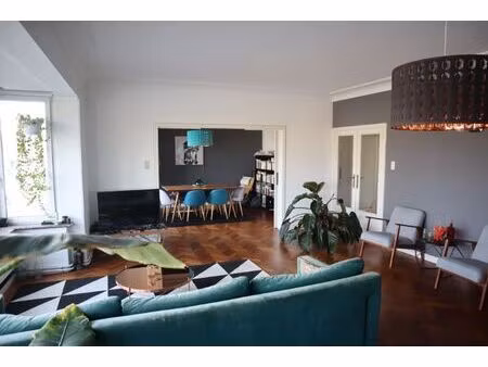 a voir !!! spacieux appartement 2ch en bord de meuse