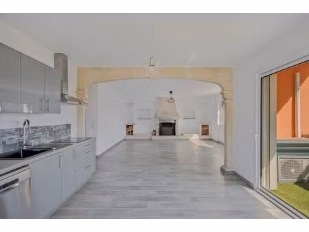 appartement t3 - 2 chambres - 102 m²