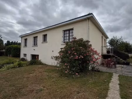 vente maison 5 pièces 100 m² saint-jean-d’hermine (85210)