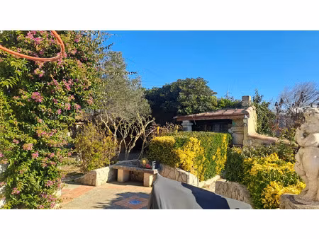 vente maison 5 pièces 164 m² arles (13200)