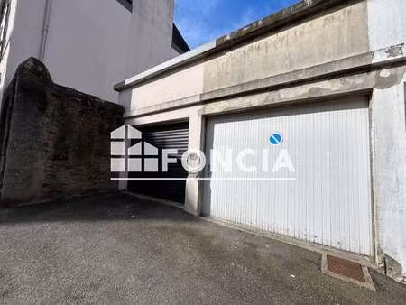 location garage box et parking à lorient kerentrech - keryado (56100) : à louer / 18m² lor