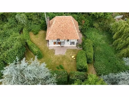 pays d’auge – calvados – saint-pierre-en-auge – authentique petit manoir normand et son...