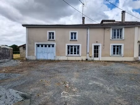 maison a renover 100m2 terrain 2000m2
