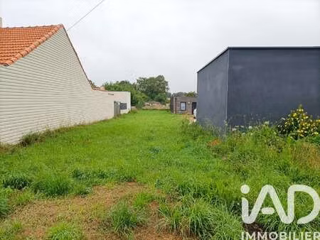 vente terrain à couëron (44220) : à vendre / 393m² couëron