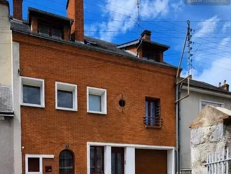 beaugency centre – 165 m²  5 chambres  terrasse  véranda  garage et atelier exceptionnel