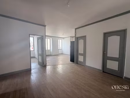 vente appartement 4 pièces 79.36 m² à oloron-sainte-marie (64400)  107 000 €