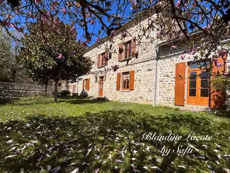 corps de ferme - 1 hectare de terrain