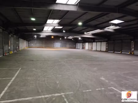 location local commercial