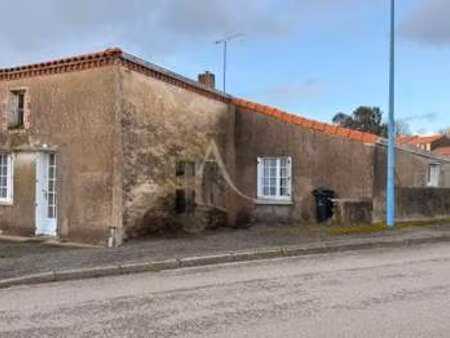 vente maison à rives-de-l'yon (85310) : à vendre / 77m² rives-de-l'yon