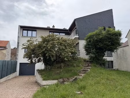 maison de 9 pièces à chambourcy