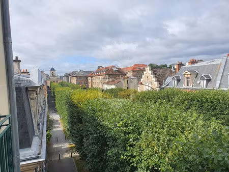 versailles montreuil village - beau 5 pièces avec balcon