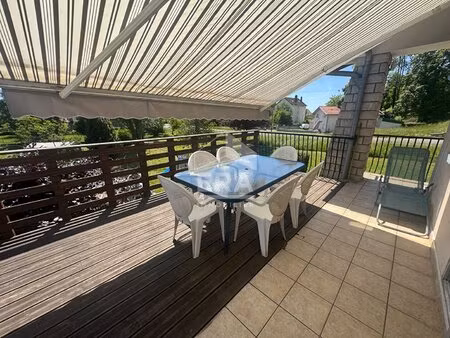 maison 7 pieces familiale 1610 m² terrain constructible lure