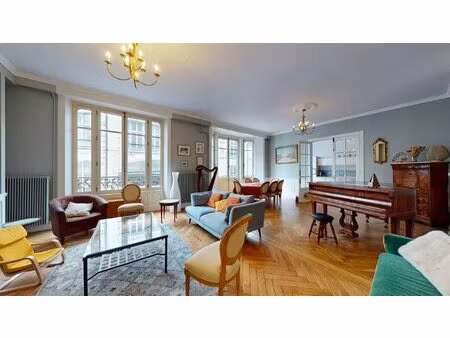 appartement besancon 9 pièce(s) 218 m2