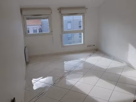 location appartement 3 pièces 62 m² à montfermeil (93370)  1 100 €