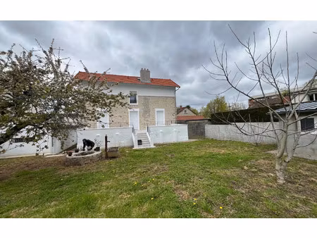 location maison  m² t-5 à limoges  540 €