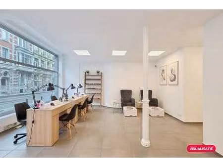 propriété commerciale lumineuse (58 m²) à louer dans le cent