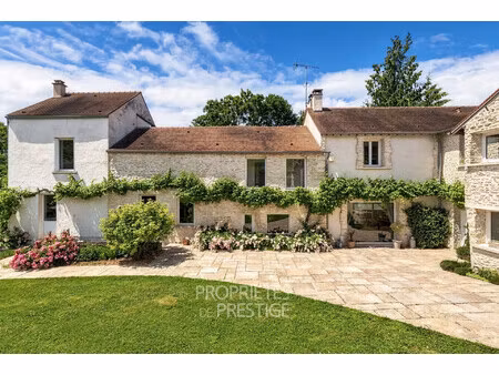 vente maison de village 11 pièces