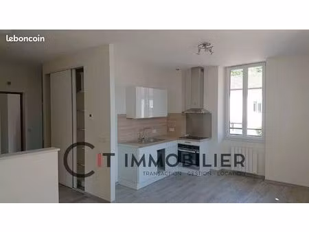 appartement 3 pièces 58 m²