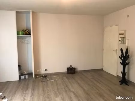 loue studio 33 m² à tours
