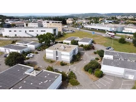 vous recherchez des bureaux  un atelier ou une salle de réunion à alès ?