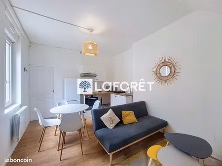 studio 2 pièces 31 m²