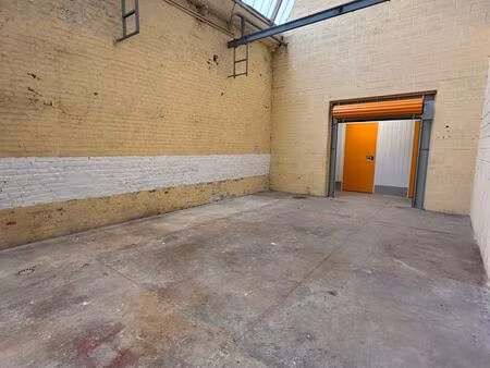 local de stockage sécurisé 29 m²