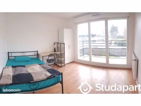 chambre 1 pièce 11 m²