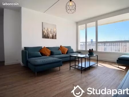 chambre 1 pièce 10 m²