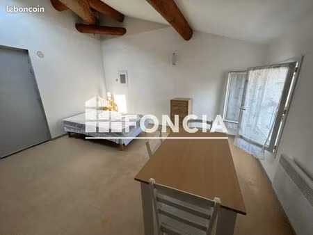 studio 1 pièce 26 m²