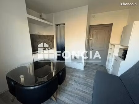studio 1 pièce 13 m²