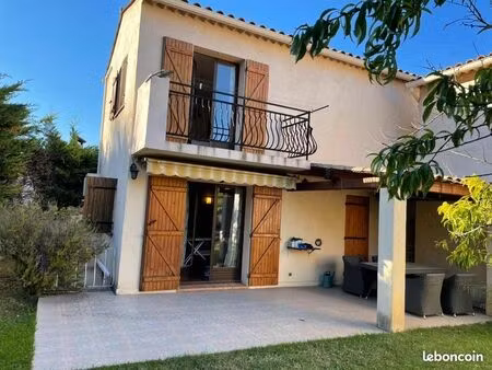 villa 4 pièces 89 m²