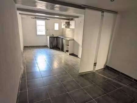 studio 1 pièce 24 m²