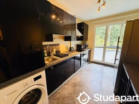 chambre 1 pièce 11 m²