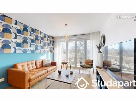 chambre 1 pièce 11 m²