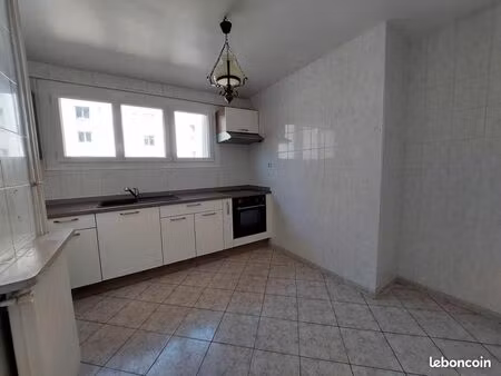 appartement 3 pièces 65 m²
