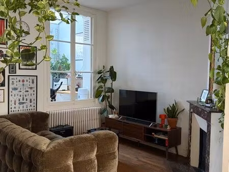 appartement t3 60m2 tours centre tram