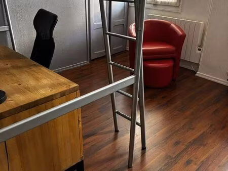 studio meublé à 350m de la gare