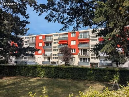 appartement 4 pièces 67 m²