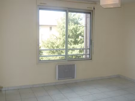 appartement t1 quartier firmis