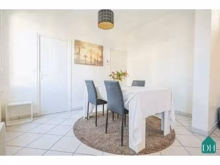 vente appartement 3 pièces à nantes rond-point de rennes (44000) : à vendre 3 pièces / 53m