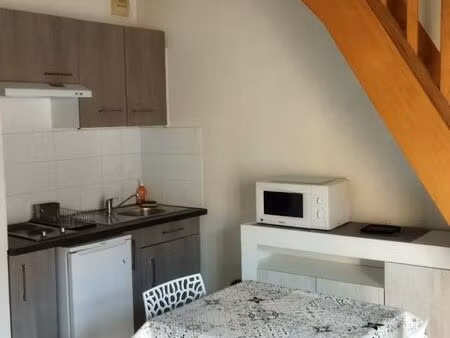 a louer t2 meublé en duplex