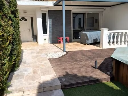 maison t5 peyrolles en provence