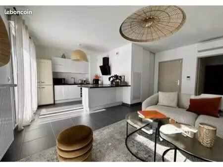appartement toit terrasse et garage pmr